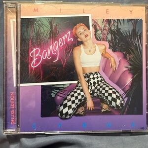 Miley Cyrus “Bangerz” Deluxe Edition CD